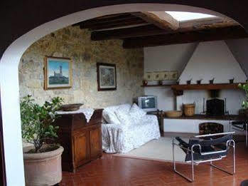 Torre Di Ponzano Barberino di Val dʼElsa